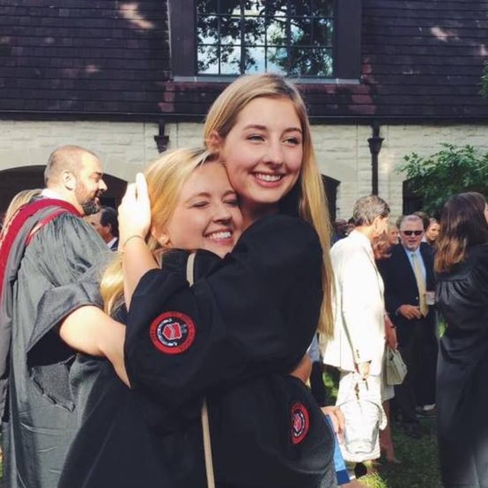 Meet your Posher, Caroline